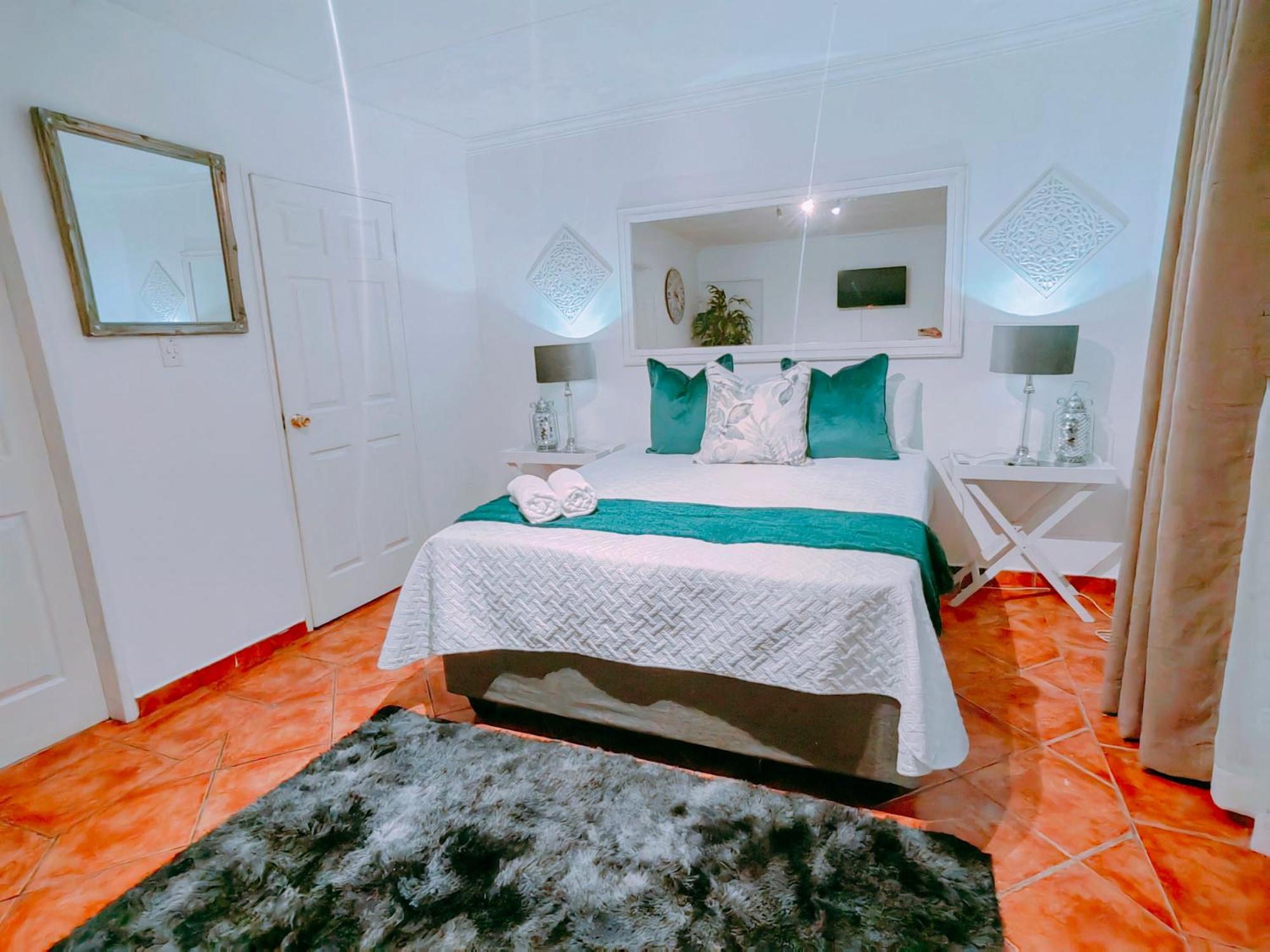 Zhantique Guest House 1- Unit 5 Боксбурґ Екстер'єр фото